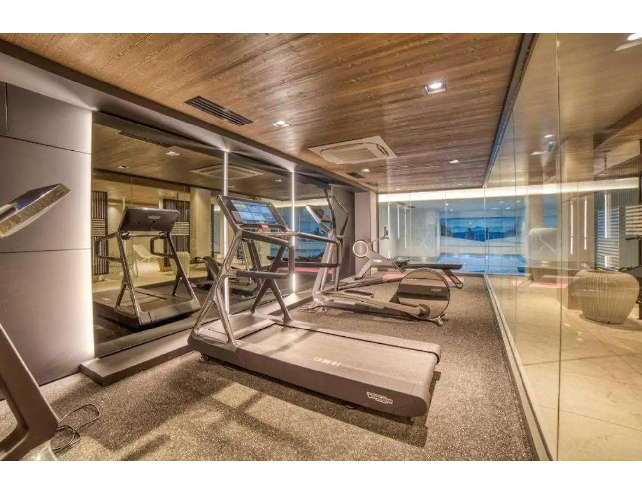 Apartment Luxurious 4-Room With Pool, Gym, Spa And Parking Megeve