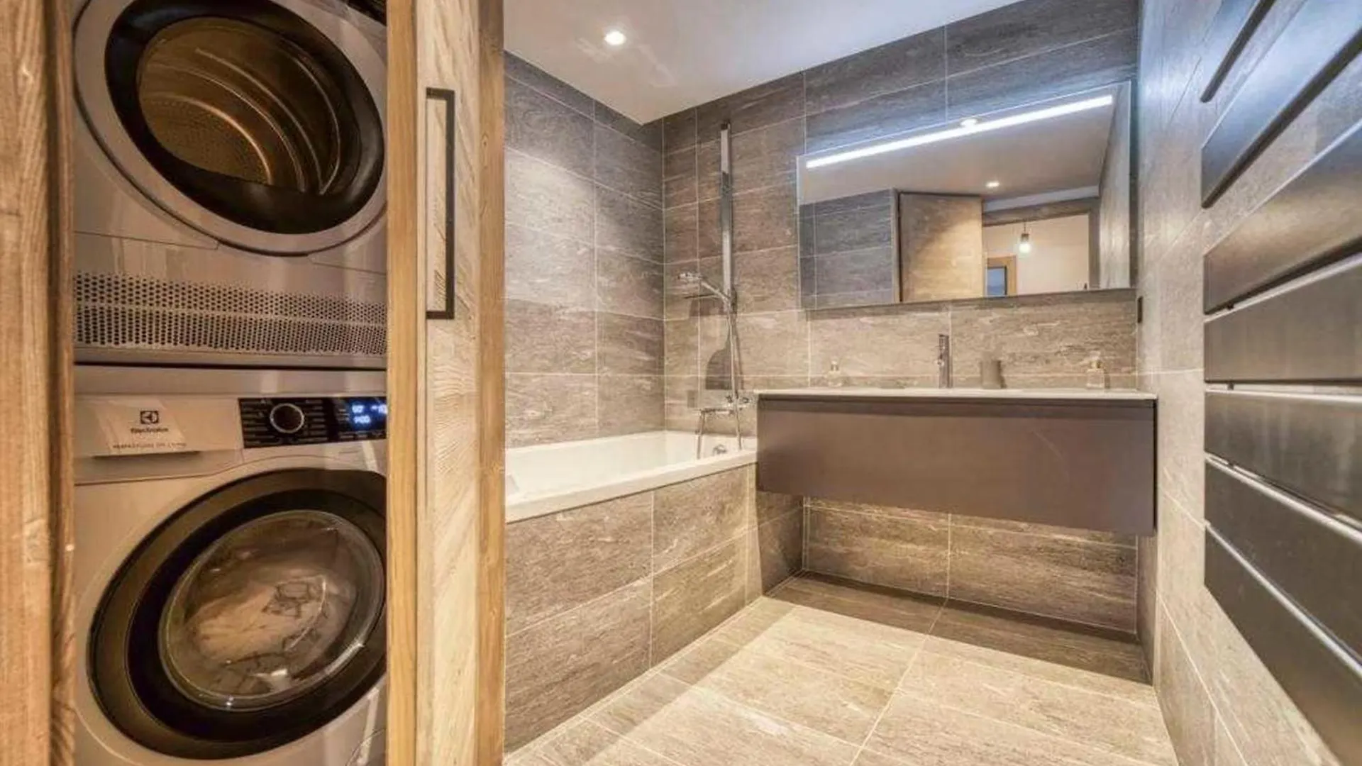 Luxurious 4-Room With Pool, Gym, Spa And Parking Megeve